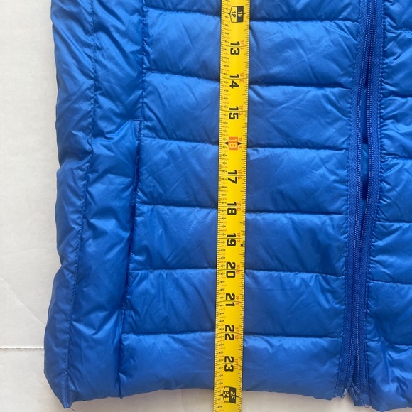 Be Inspired Large Women’s  Packable Down-Filled Puffer Vest BluePockets - Picture 7 of 7